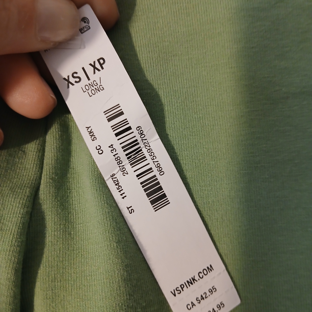 Victoria's Secret Mint Green Top - Picture 4 of 4